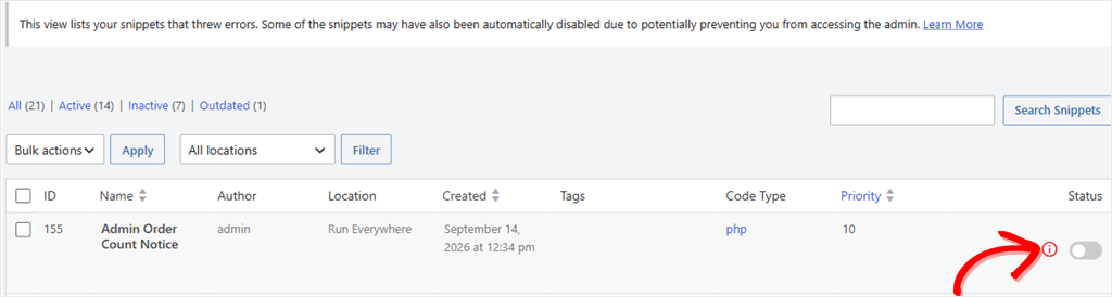Snippet management table showing one entry: 'Admin Order Count Notice' by admin; status toggle off with an info button nearby.
